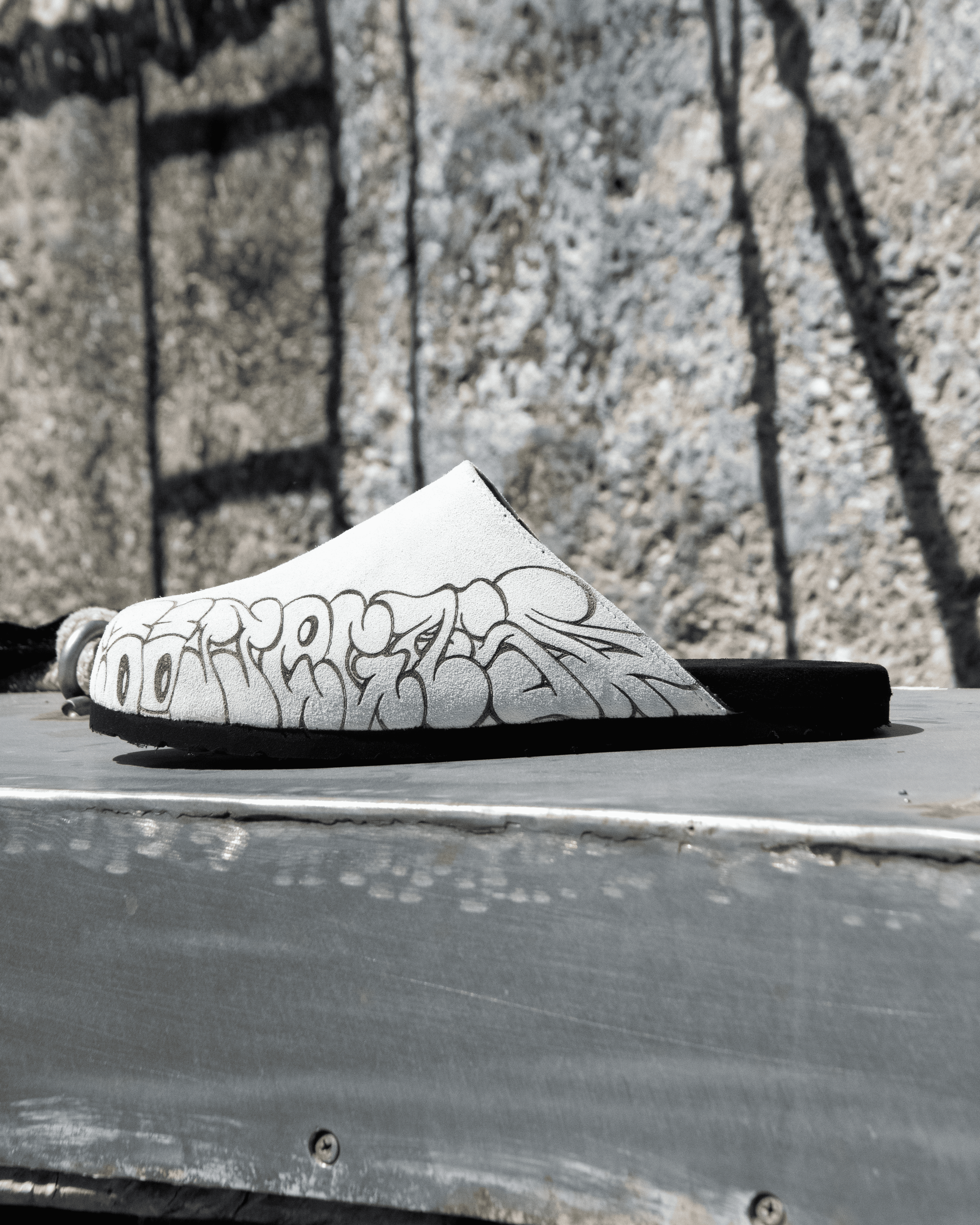 GRAFFITI SABOT - Frost